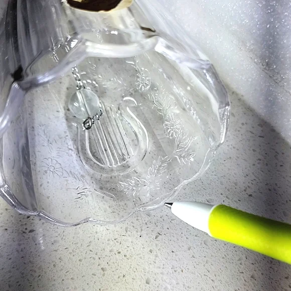 Bell with Lyre Harp Handle. ArtMart Vintage original sticker 24% Lead Crystal - Picture 11 of 12